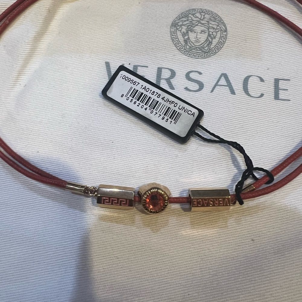 versace coral gold medusa cord necklace. Medusa charm necklace - Picture 6 of 7